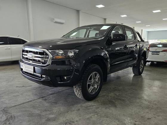 FORD RANGER 2.2 XLS 4X4 CD 16V DIESEL 4P AUTOMÁTICO